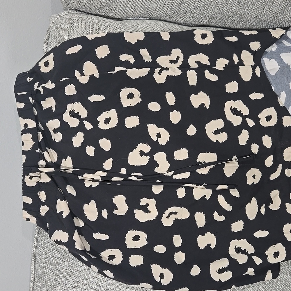 SHEIN Black and Cream Patterned Skirt